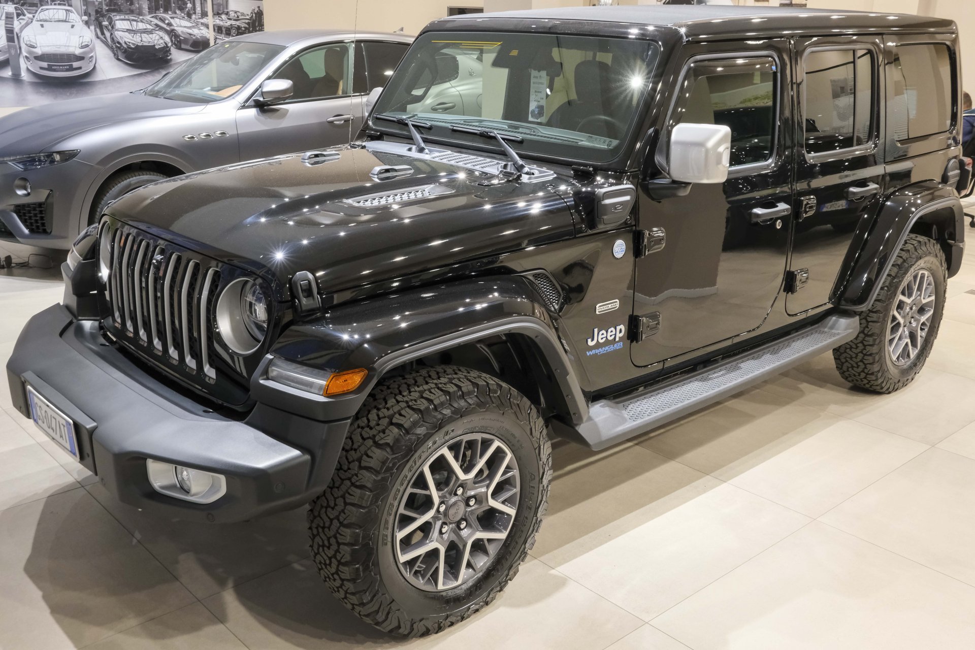 Jeep Wrangler Unlimited 2.0 PHEV ATX 4xe Sahara